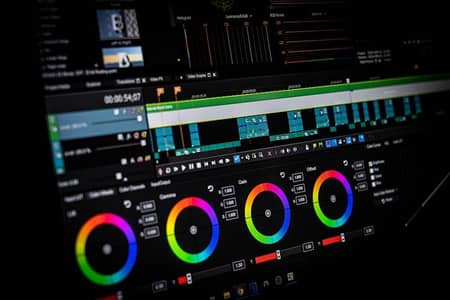 I am a Professional Video Editor | Reels, YouTube &  Ads Editing