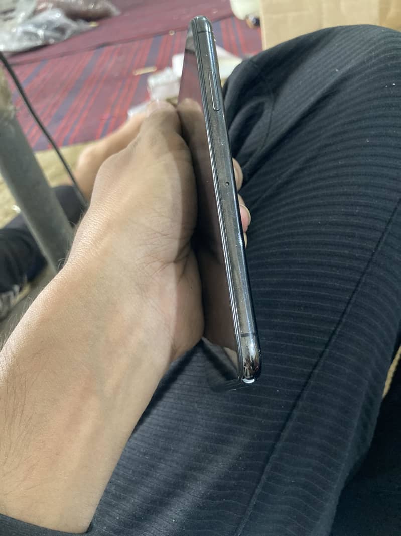 Apple iPhone X 1
