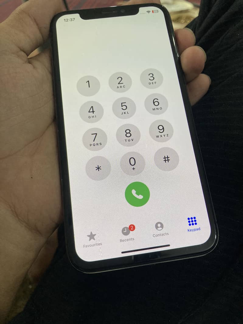 Apple iPhone X 4