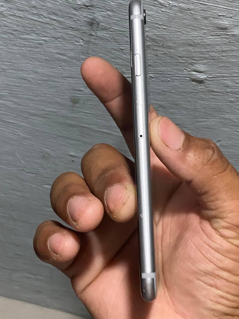 Apple iPhone 6 2