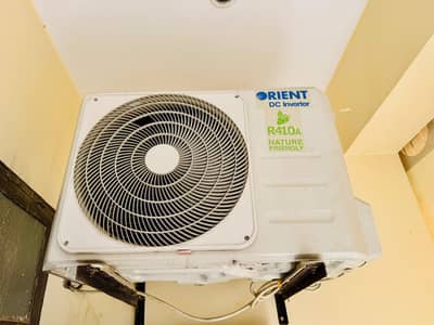 1 Ton 10/10 Dc invertor Orient Black mirror