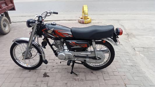 Honda 125 (03 Model)