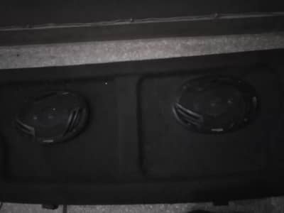 Urgent Sale: Kenwood 6x9 Car Speakers + Plastic Tray - Original