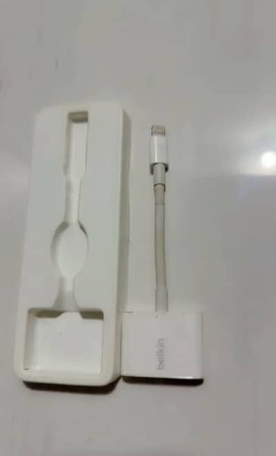 Belkin Lightning to 3.5mm Audio + Charge Rockstar