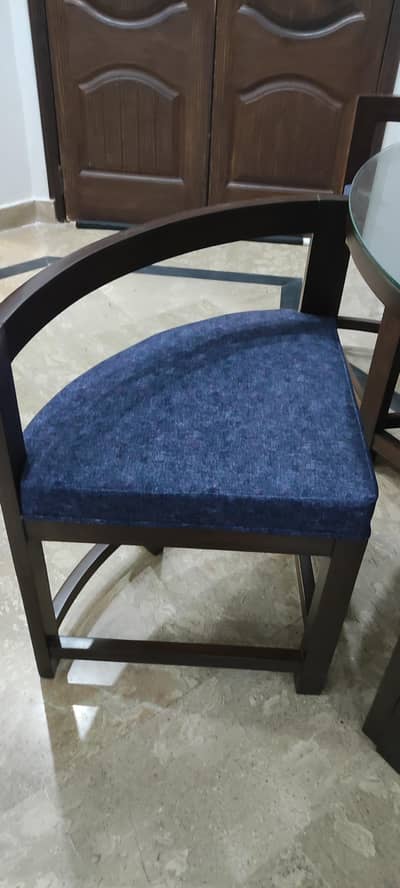 dinning table