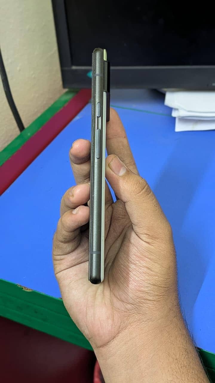 Google Pixel 6 1