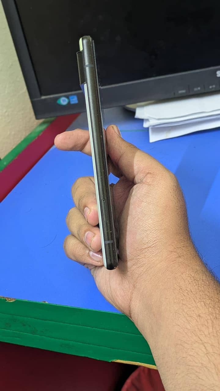 Google Pixel 6 3