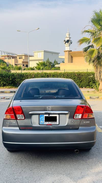 Honda Civic EXi 2005