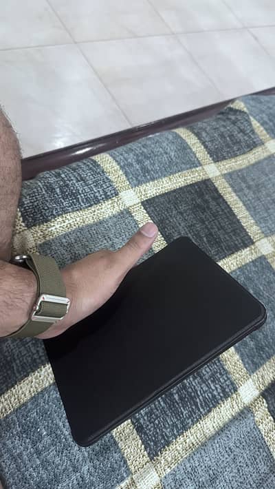 Kindle Paperwhite 12