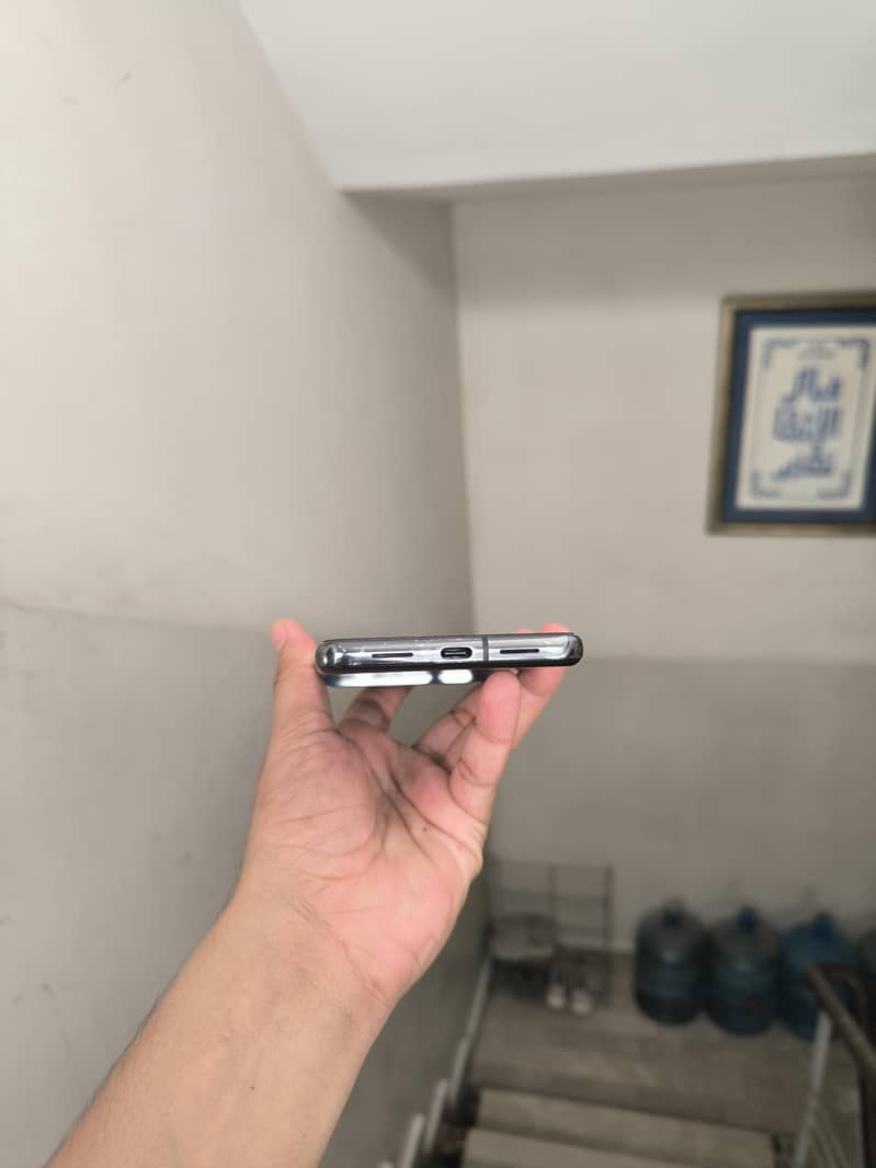 Google Pixel 8 Pro 3