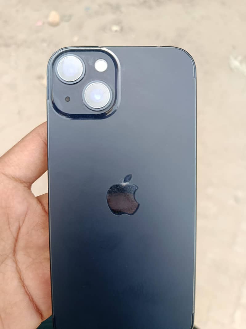 Apple iPhone 13 0
