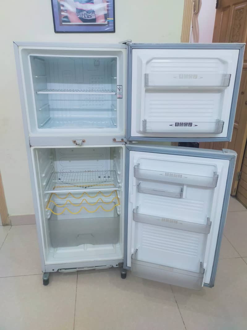 Dawlance Refrigerator 2