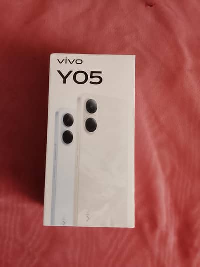 Ram4 6/128 One hand used condition 10/10 with Box 11 mah guarantee