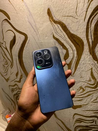 Infinix Hot 40
