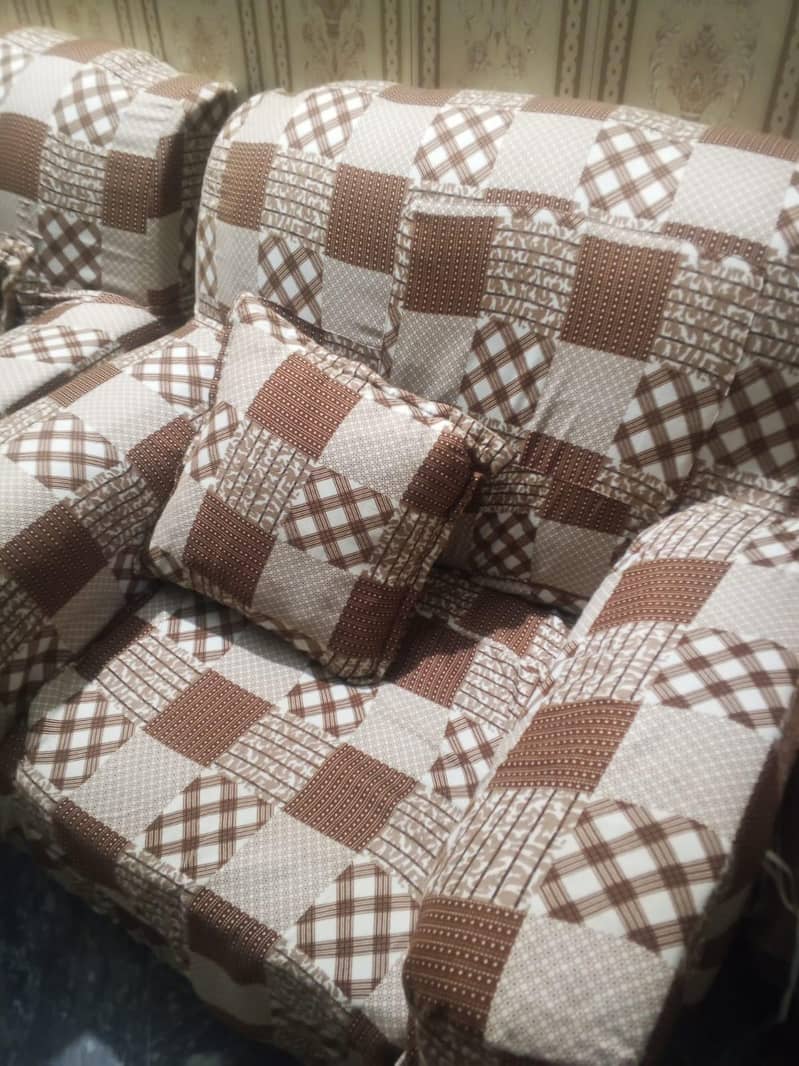 sofa set ha good condition 2