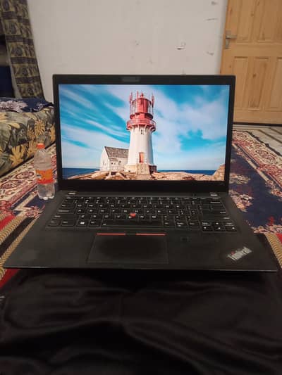 Lenovo ThinkPad T480s – Premium Business Laptop with Touchscreen