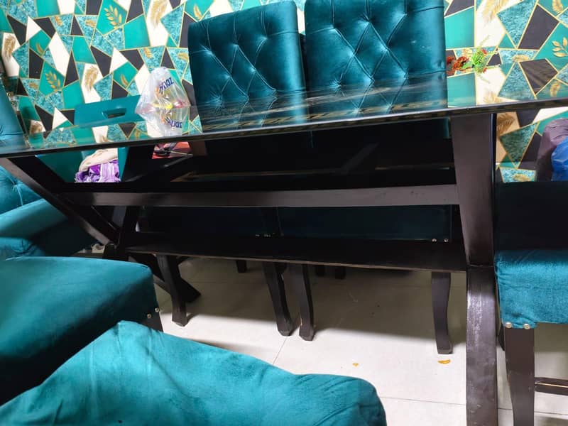 6 Seater dining table 3