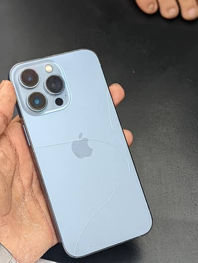 Apple iPhone 13 Pro