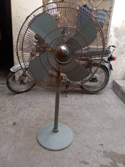 Pedestal fan 03174849607