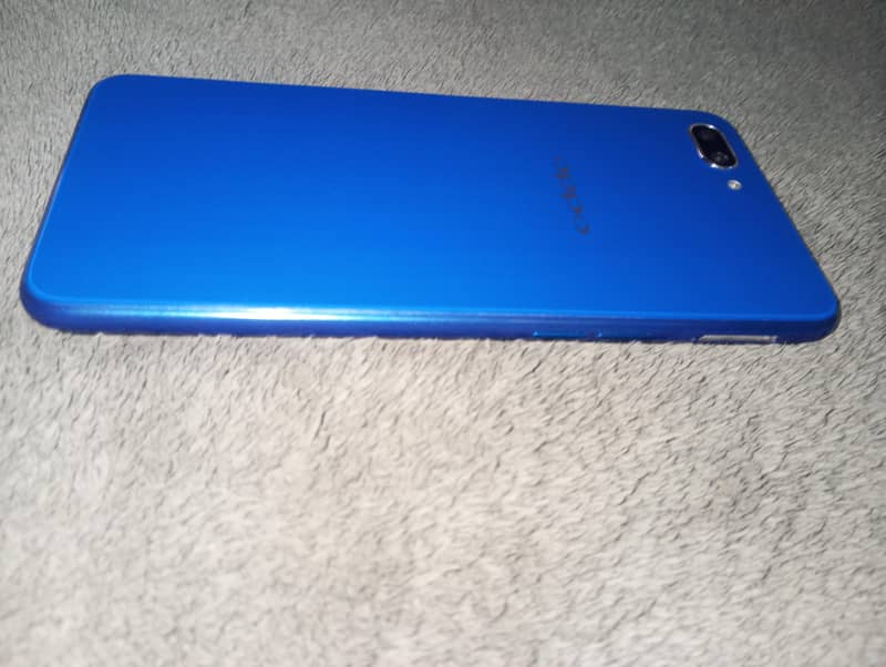 OPPO A3s 1