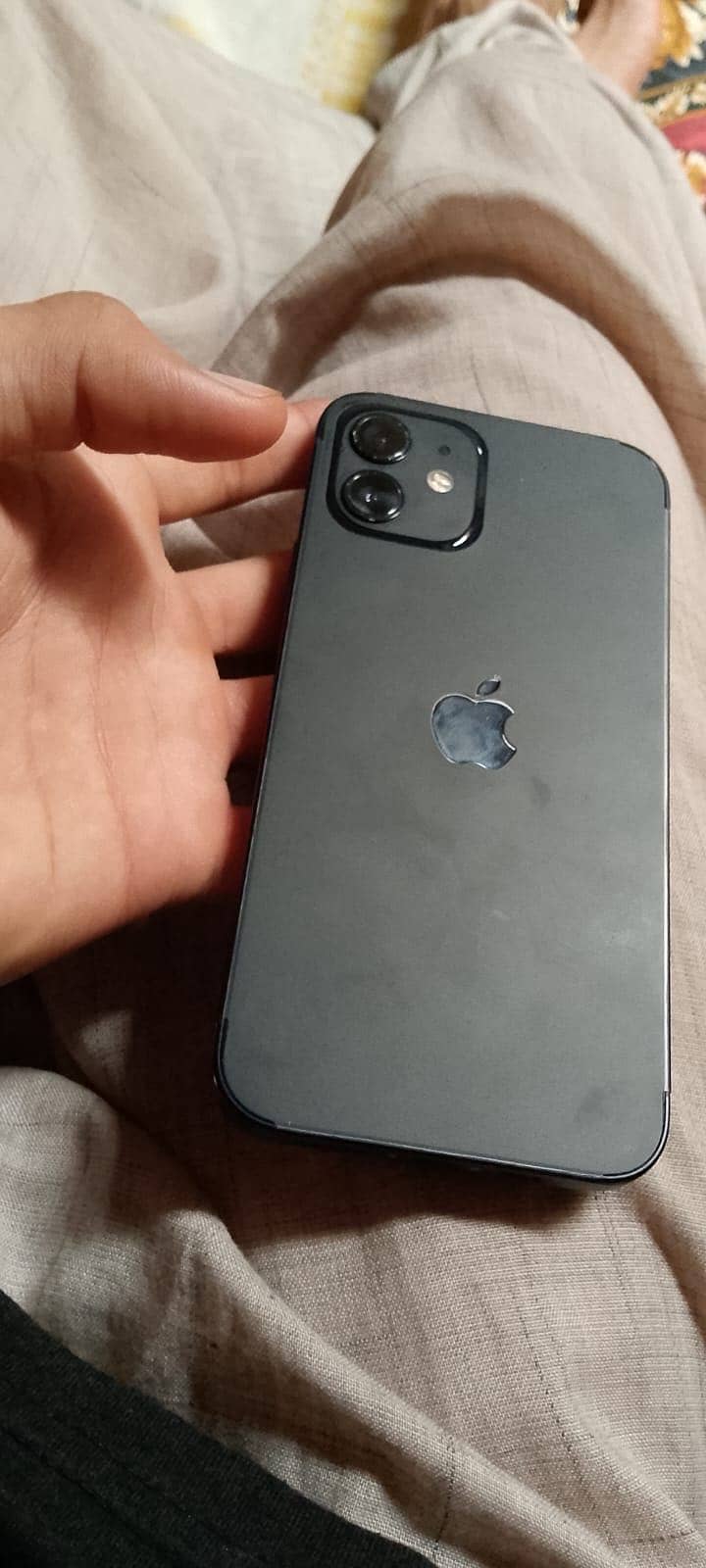 iPhone 12 2