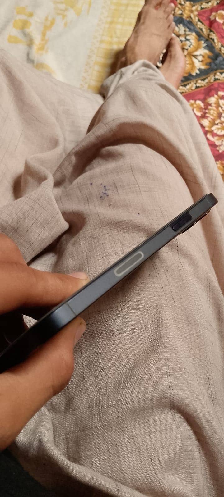 iPhone 12 3