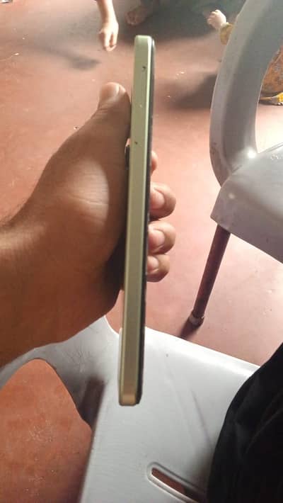vivo y28
