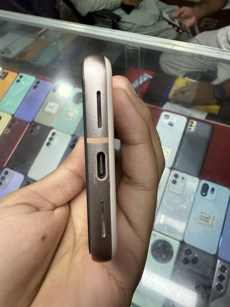 Google pixel 8 0