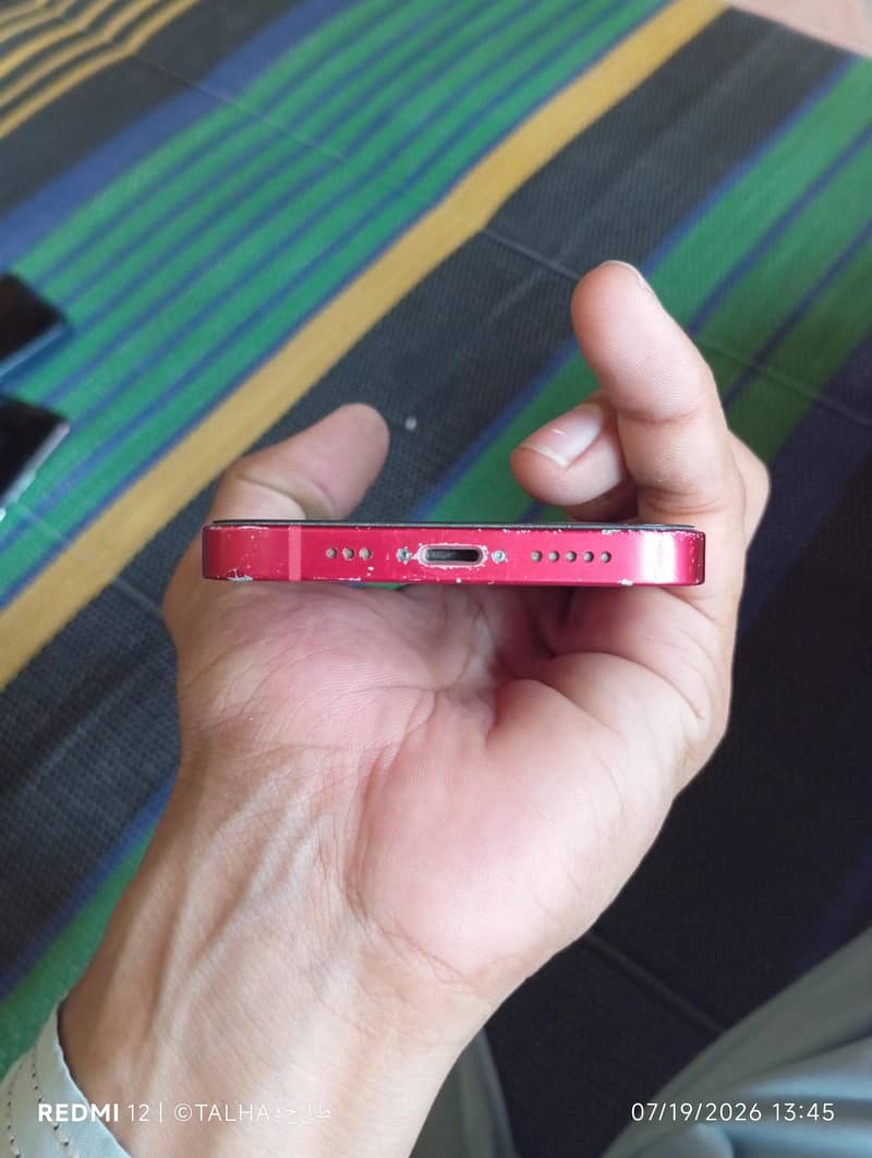 Apple iPhone 13 1