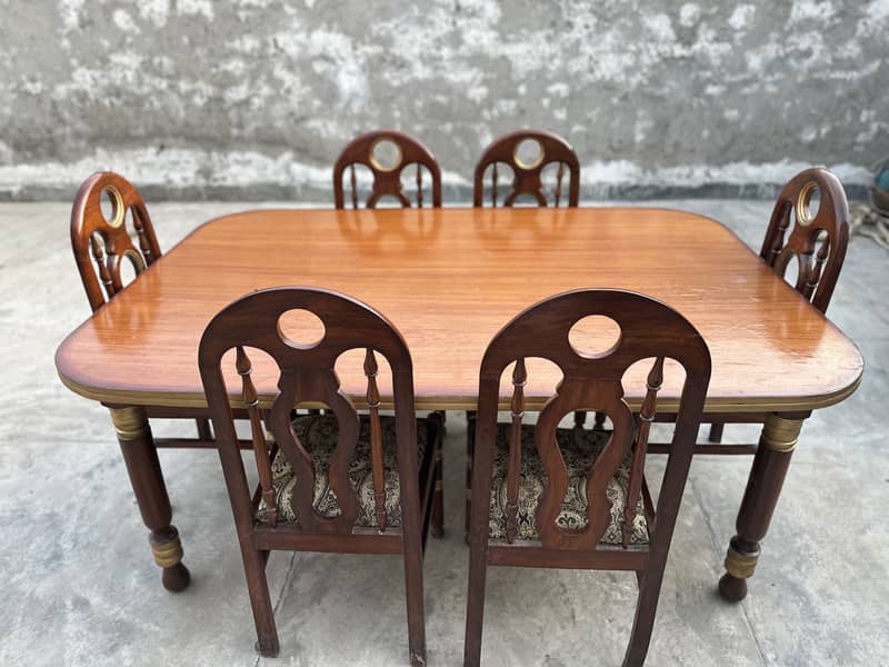 Dinning Table 6