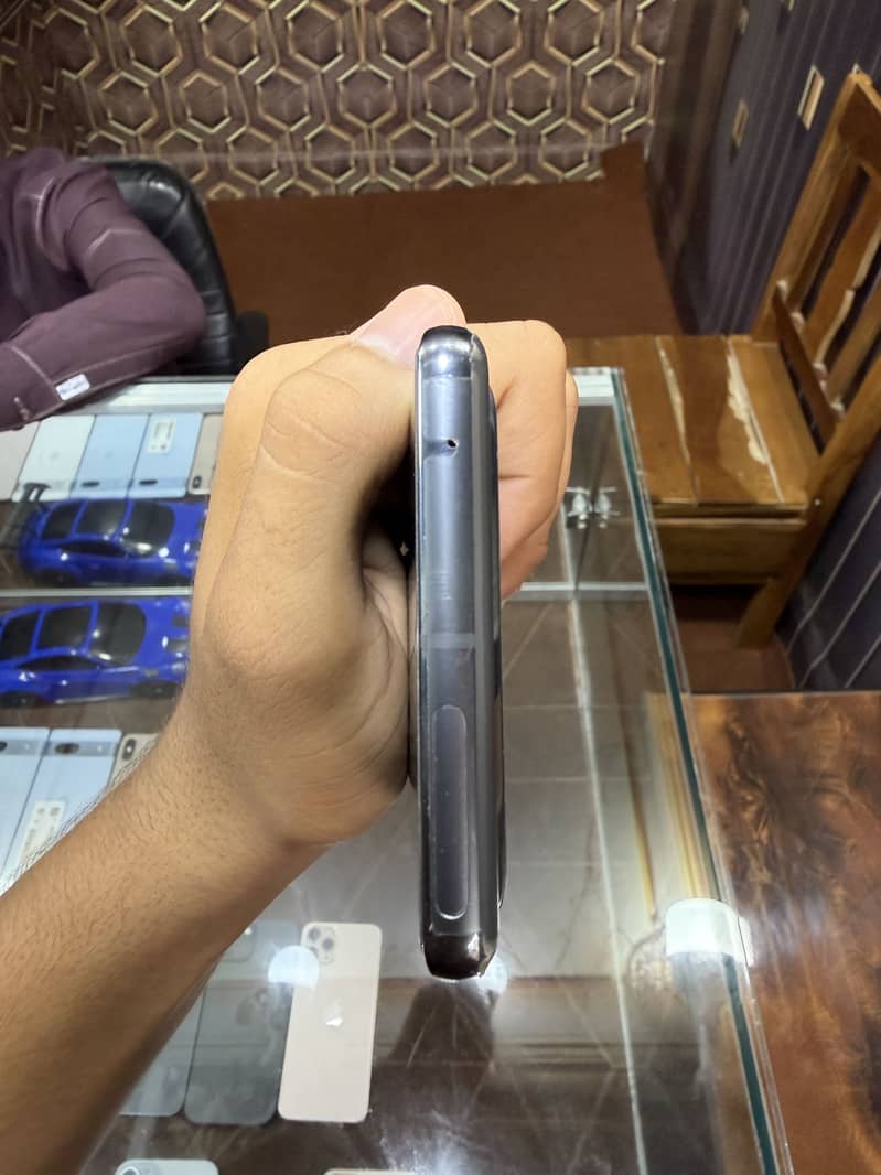 Google pixel 7 pro 5