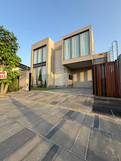 Exclusive 1 Kanal Residence | Elegant Elevation | Full Basement | Premium Location