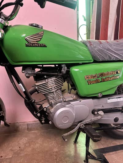 New Honda 125 Zero meter