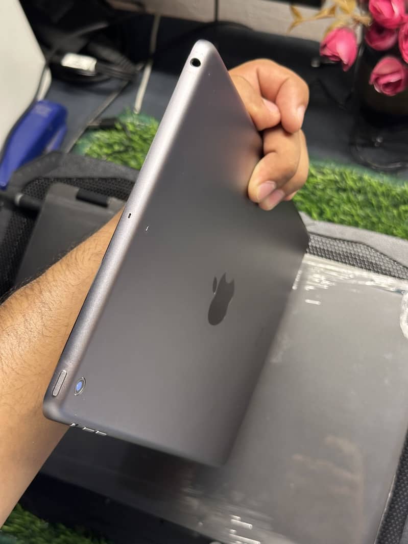 iPad Air 8