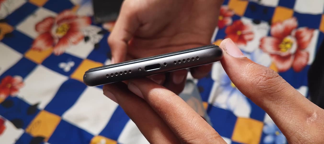 Apple iPhone 11 2