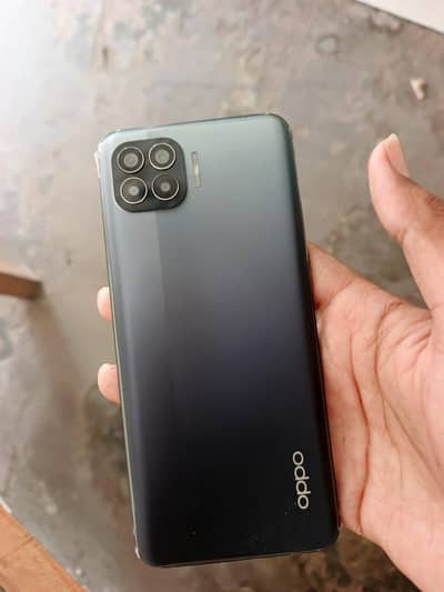 OPPO F17 Pro