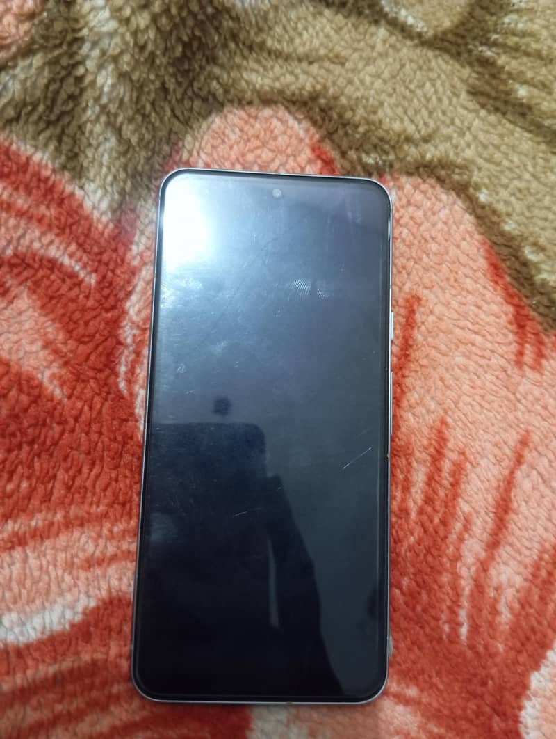 Google Pixel 8 5