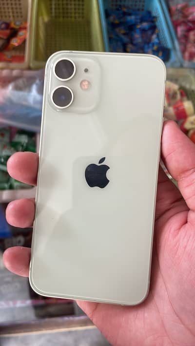 Apple iPhone 12 mini