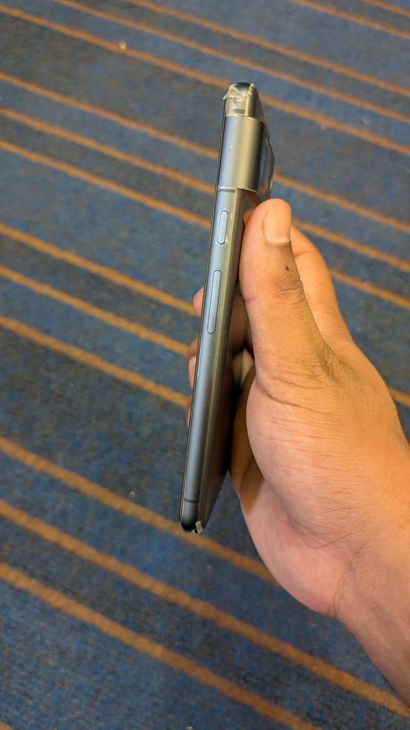 Google Pixel 8 3