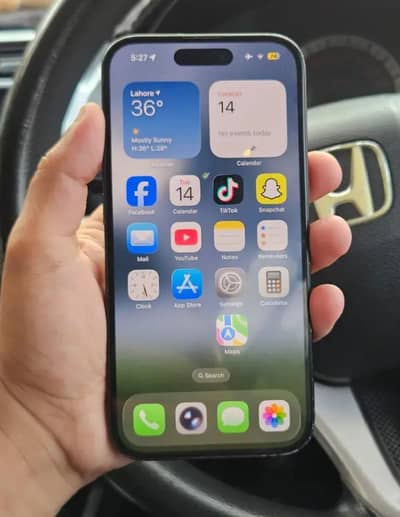 Apple iPhone 15