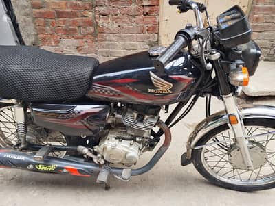black Honda CG125,2023,2024model