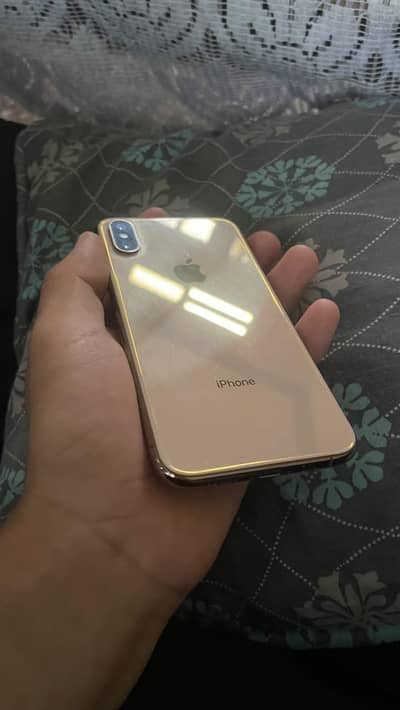 Apple iPhone XS