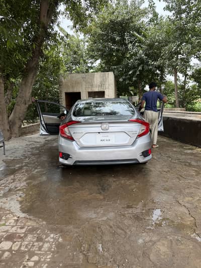 Honda Civic Oriel 2018