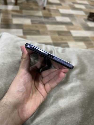 Vivo V50 12/512