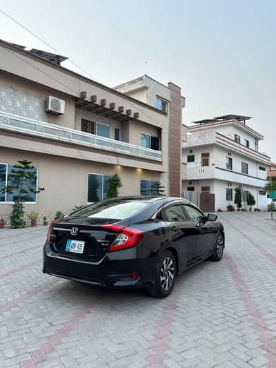 Honda Civic UG 2018 Red meter