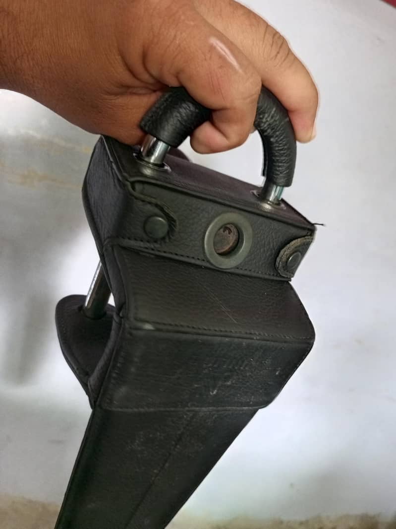 Lock for steering 1