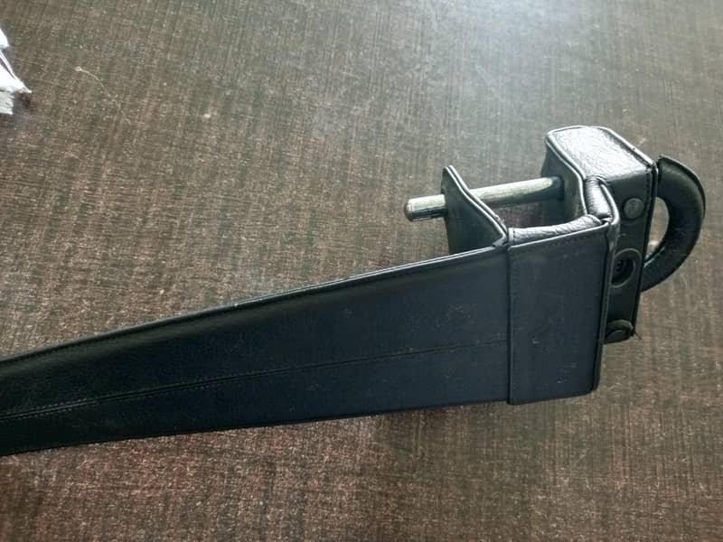 Lock for steering 5