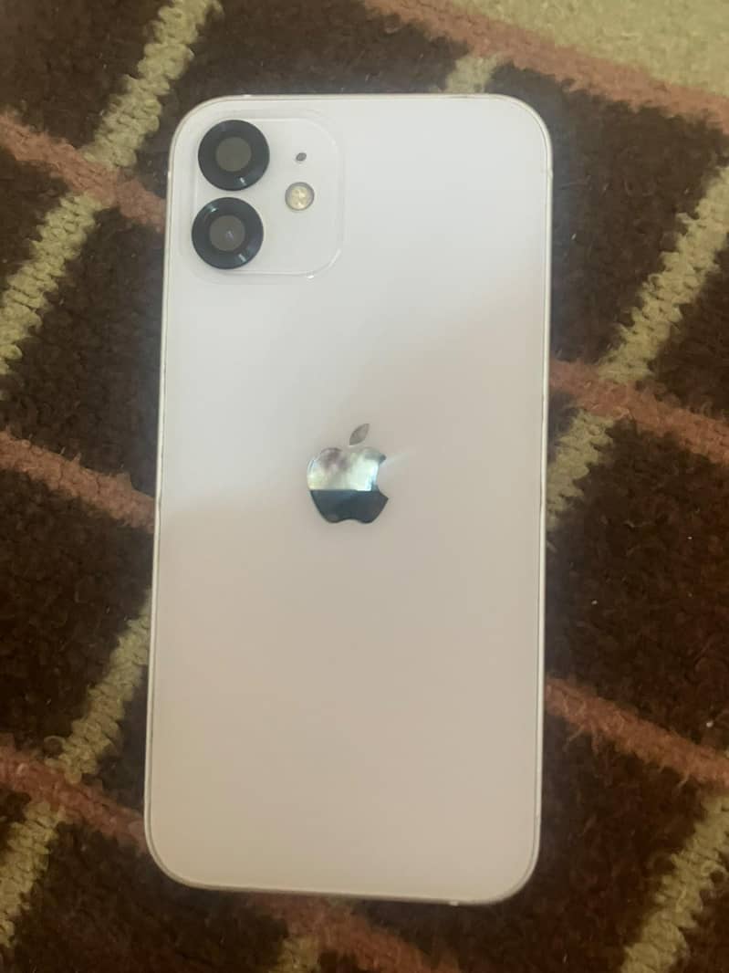 Apple iPhone 12 2