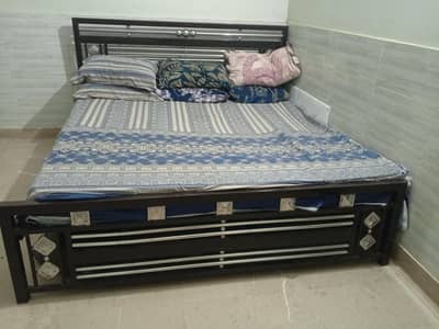 iron rod bed