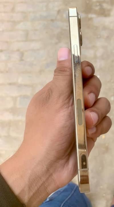 I phone 12    256GB  Battery 74% 10/10 condition with box